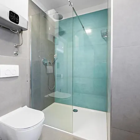 Luxury Two-Floor Apartment With Private Heated Pool, Garden And Sea View 2 Primošten