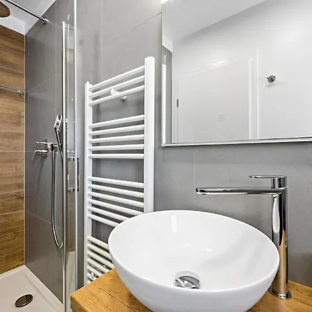 Luxury Two-Floor Apartment With Private Heated Pool, Garden And Sea View 2 * Primošten